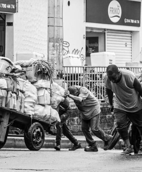 hombres-trabajando